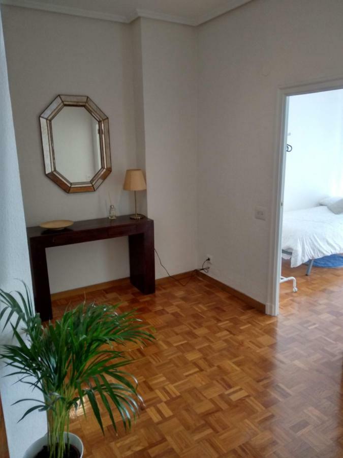 Km0 Centro Ciudad Apartment Valencia Ngoại thất bức ảnh